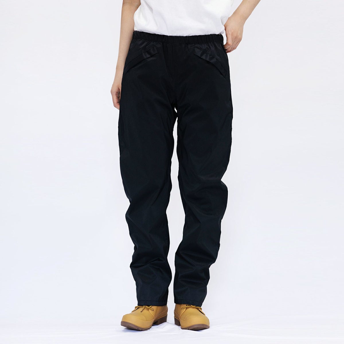 ［女性モデルのサイズ］身長:168cm 着用サイズ：M ＋（長靴）6437 ピラルク レインブーツ