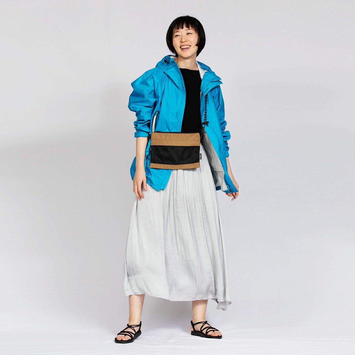 ［女性モデルのサイズ］身長:168cm 着用サイズ：M