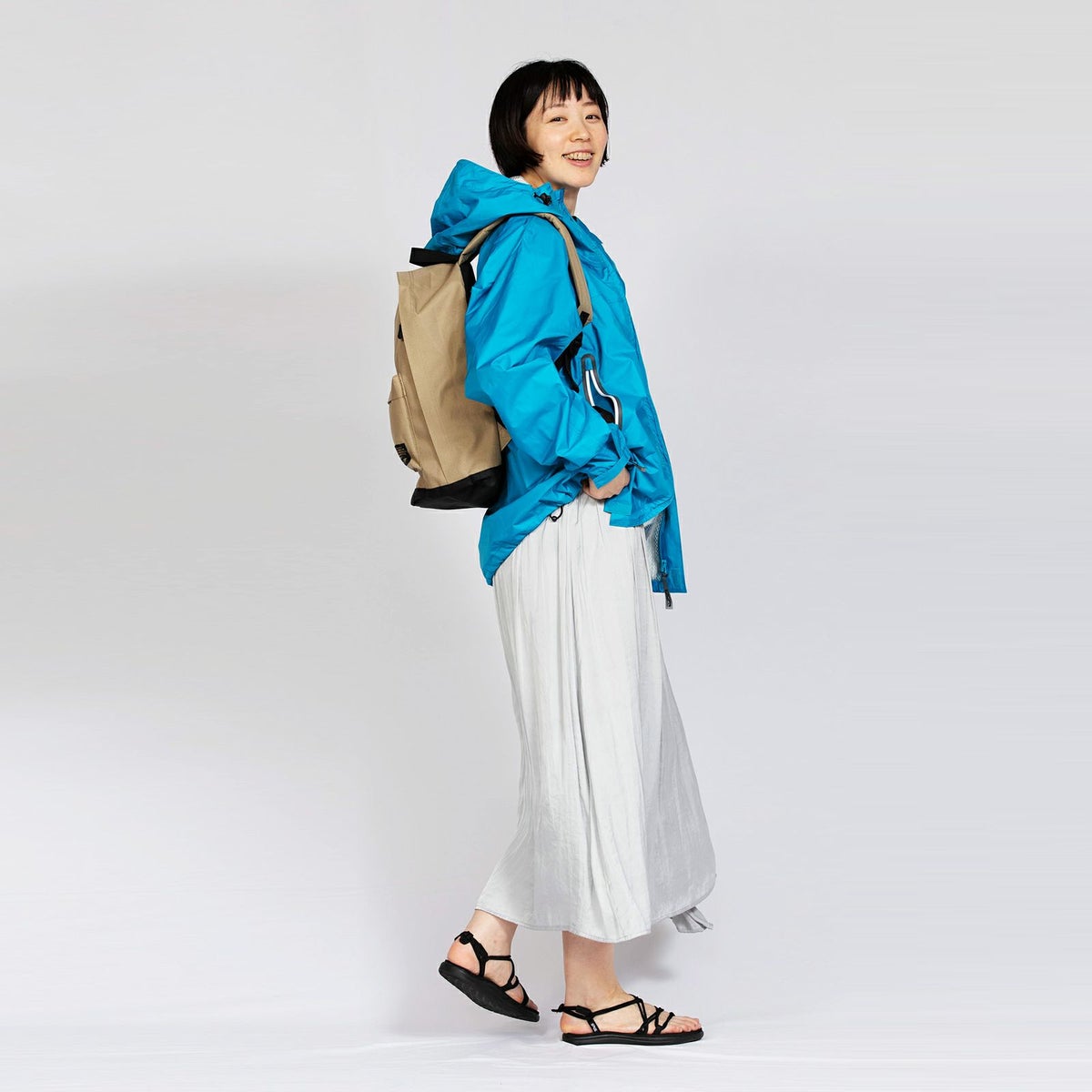 ［女性モデルのサイズ］身長:168cm 着用サイズ：M