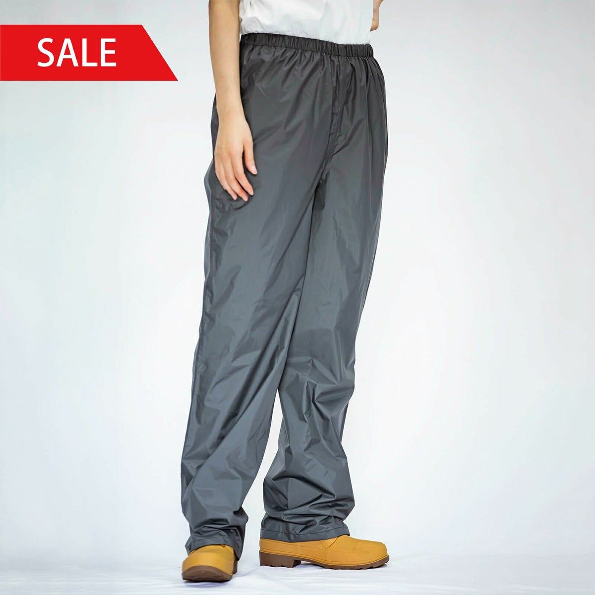 ［女性モデルのサイズ］身長:168cm 着用サイズ：M