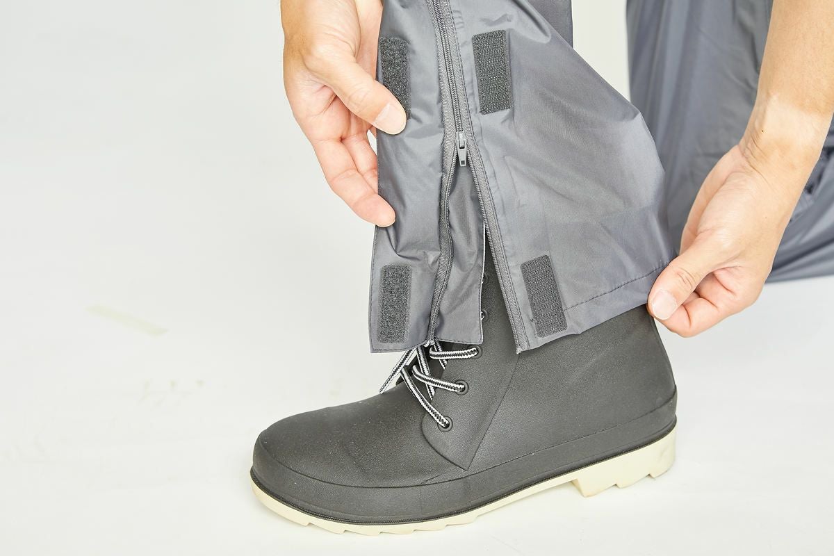 詳細：裾ジップ