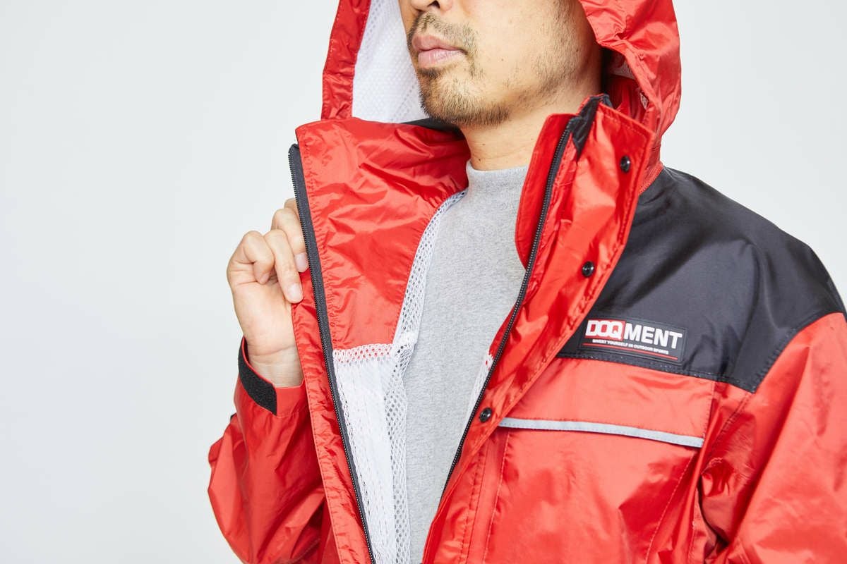 詳細：フロントジッパー