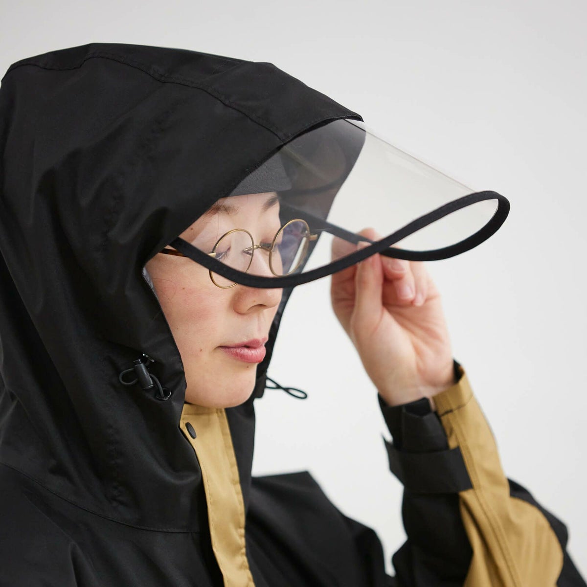 眼鏡をかけたままでも使用可能です