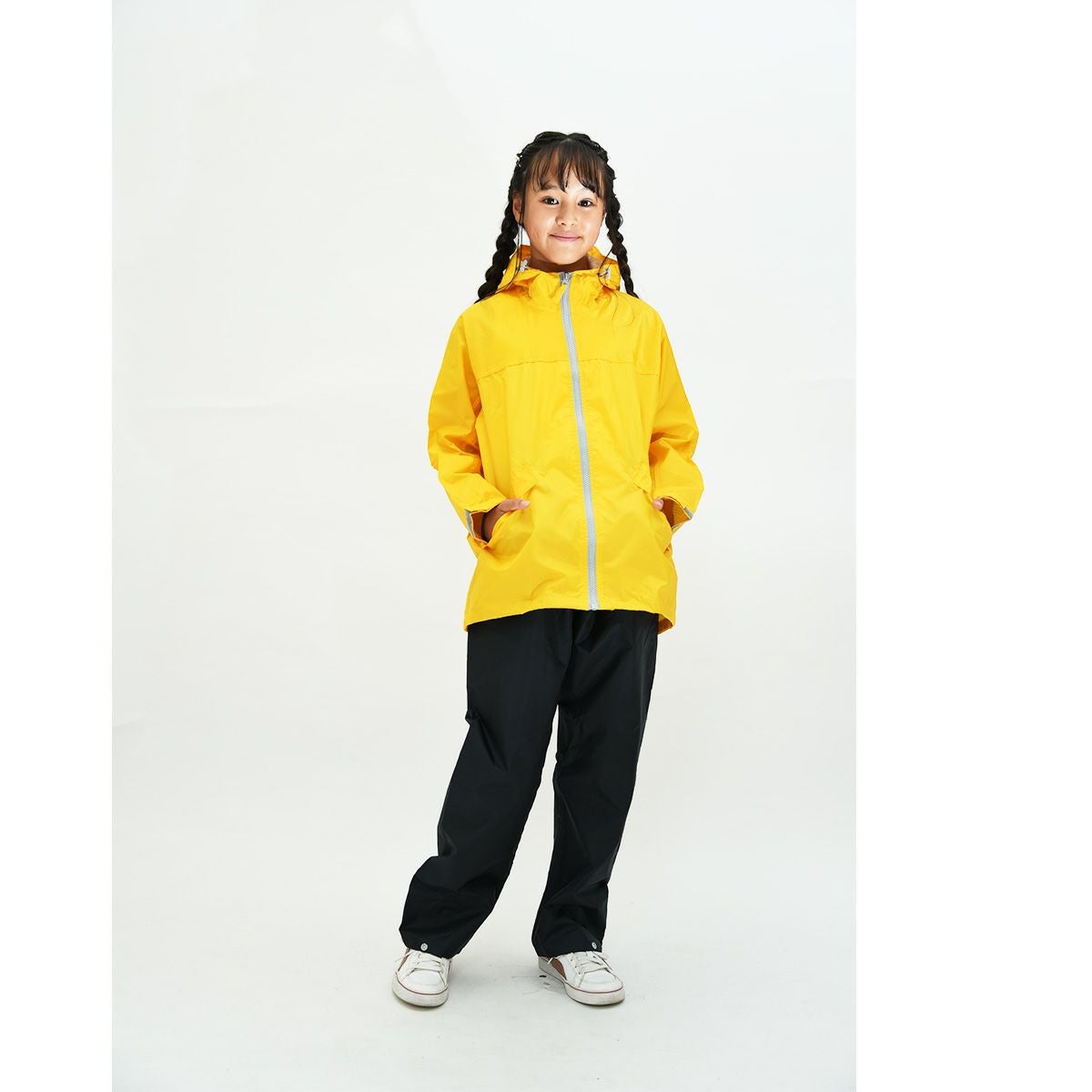 【女の子モデル】身長：145cm 着用サイズ：150