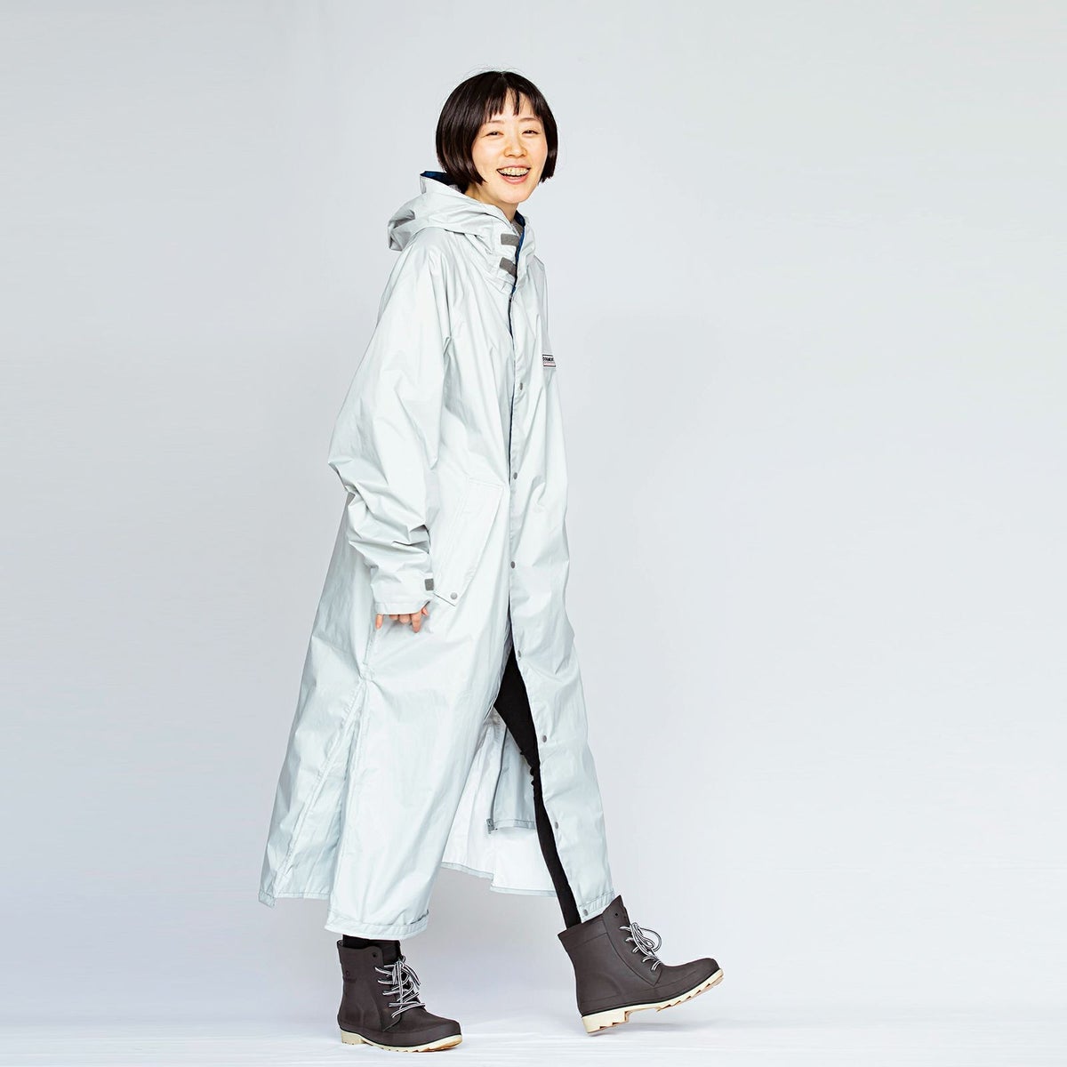 ［女性モデルのサイズ］身長:168cm 着用サイズ：L ／（長靴）6437 ピラルク レインブーツ