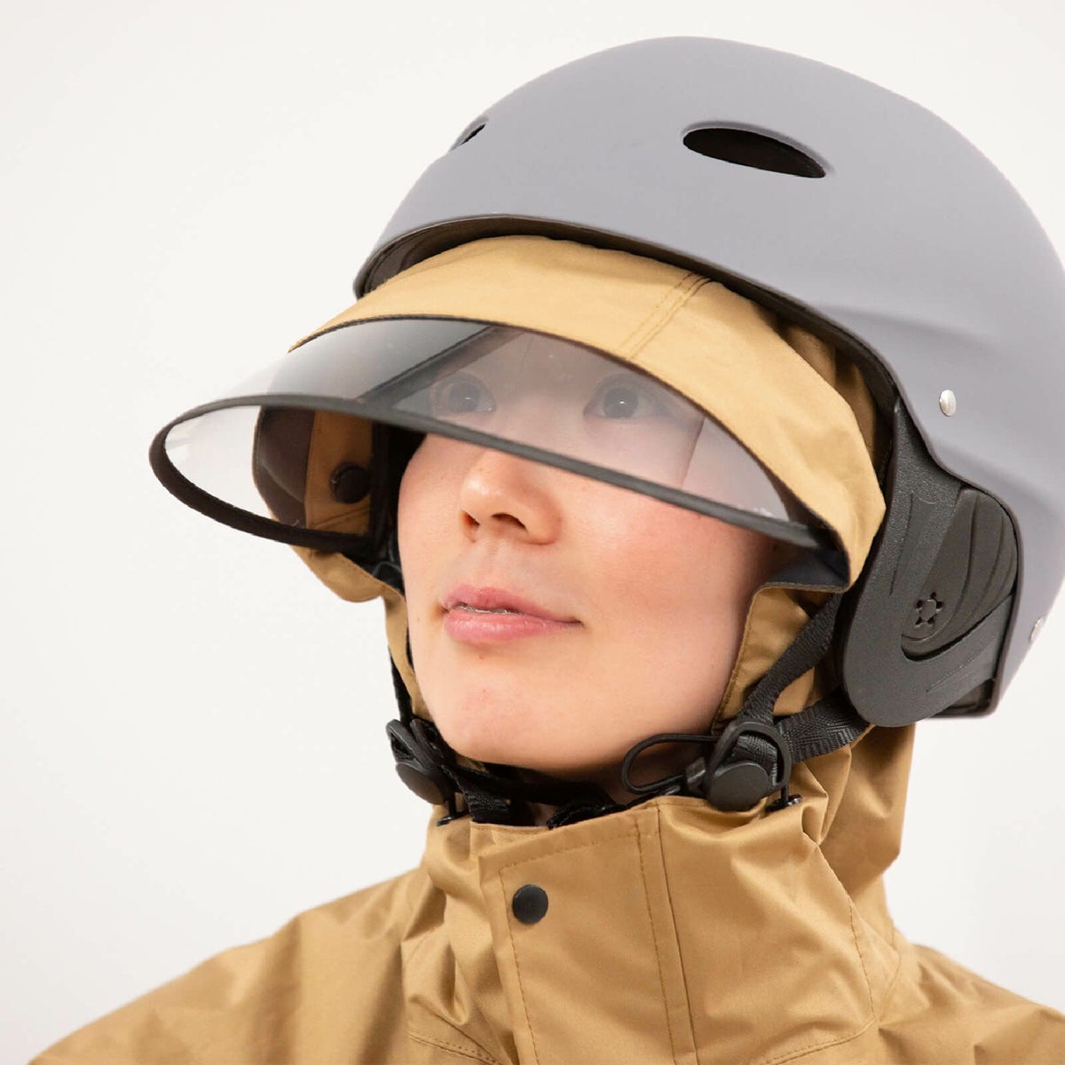 V-004+ヘルメット