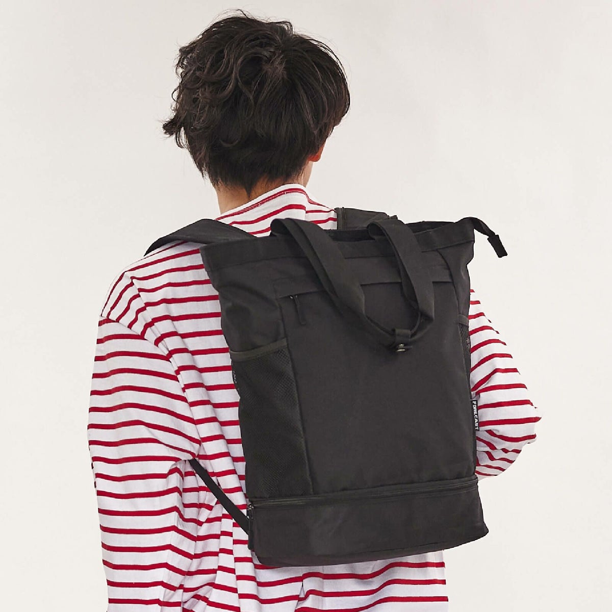 シューズポケット付きトートバッグ 容量20リットルで登場！