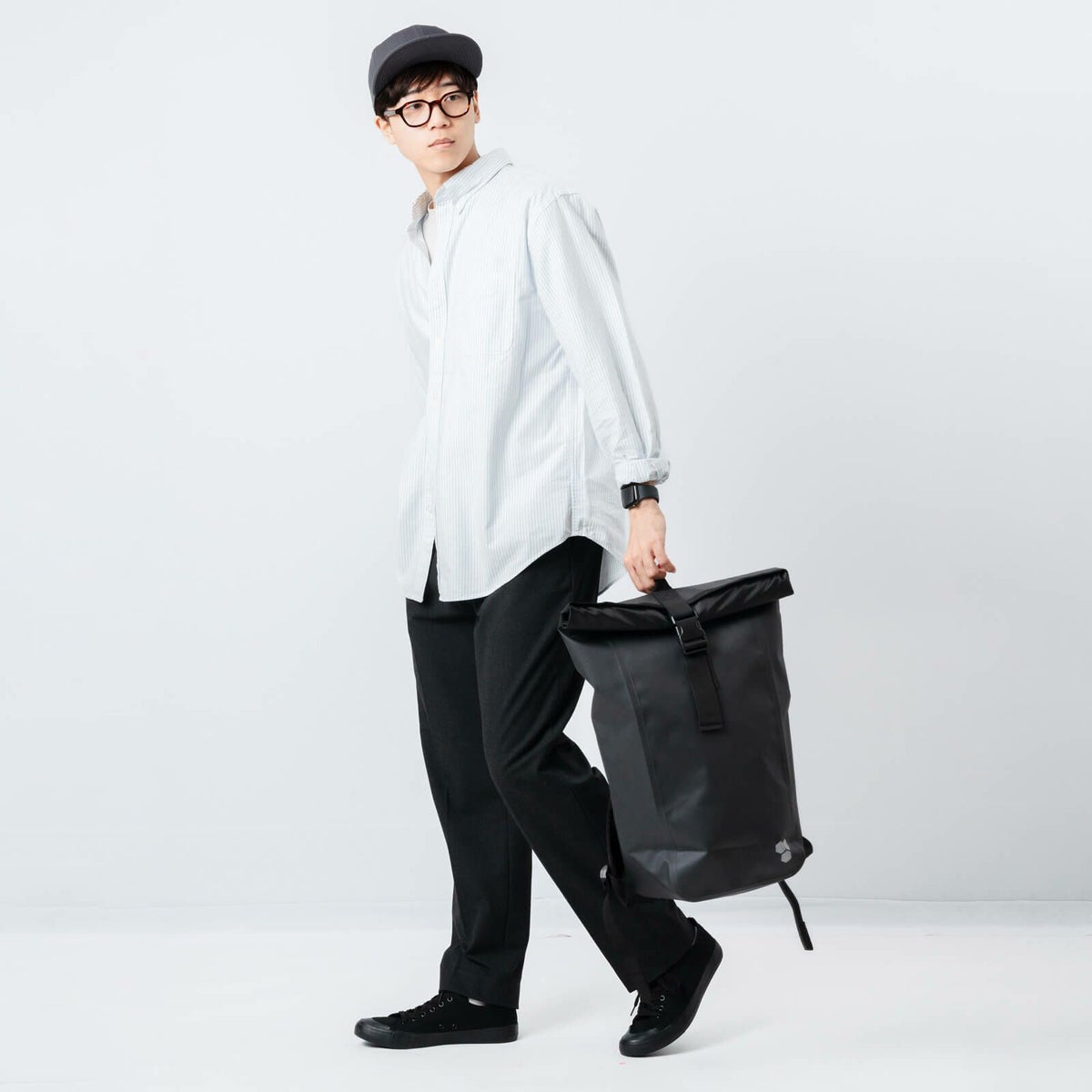 男性モデル身長：181㎝　カラー：ヘザーブラック