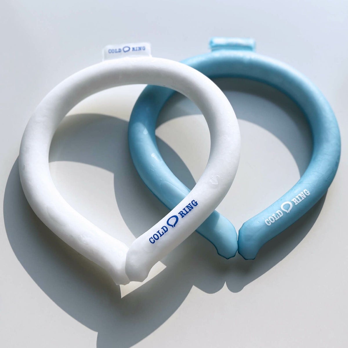 22℃：ブルー/クリア