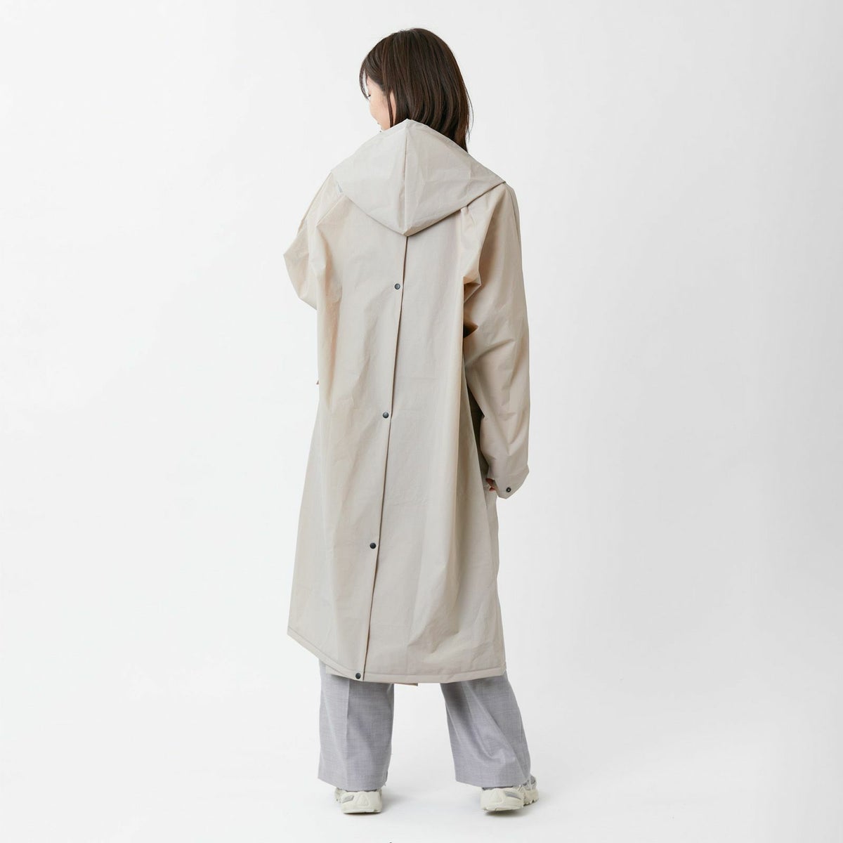 ボタンを留めれば見た目スッキリ