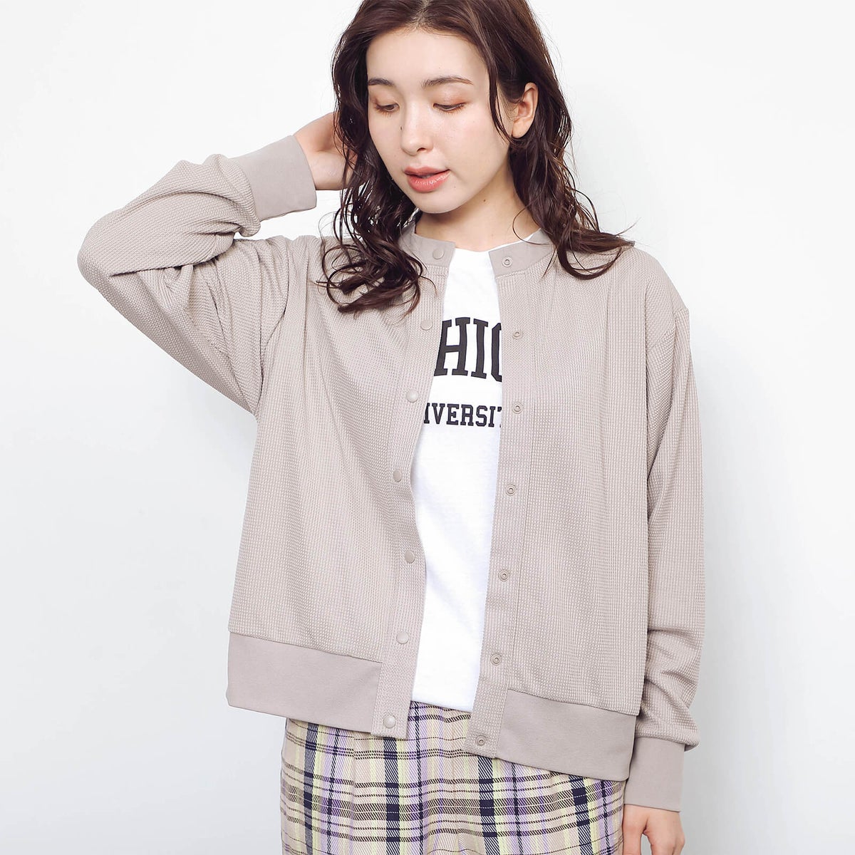 女性モデル：163cm ／ Lサイズ着用