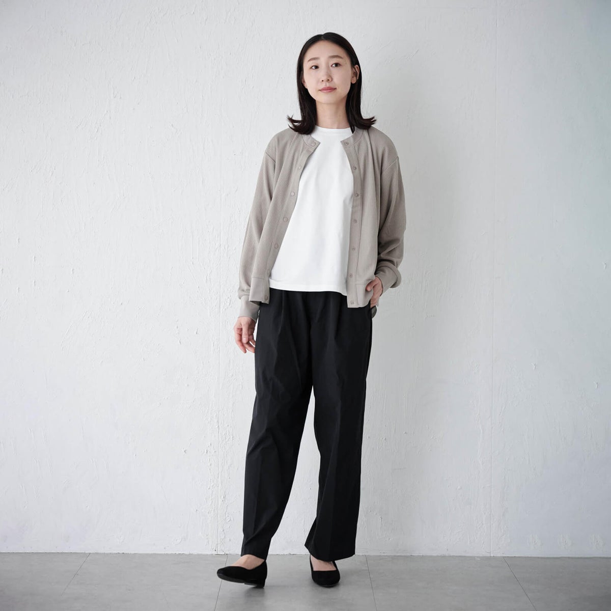 女性モデル：165cm ／ Lサイズ着用