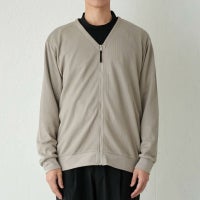 カラー：グレージュ