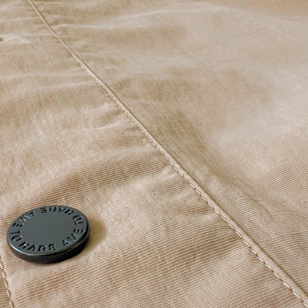 平織りのナイロンタッサー素材