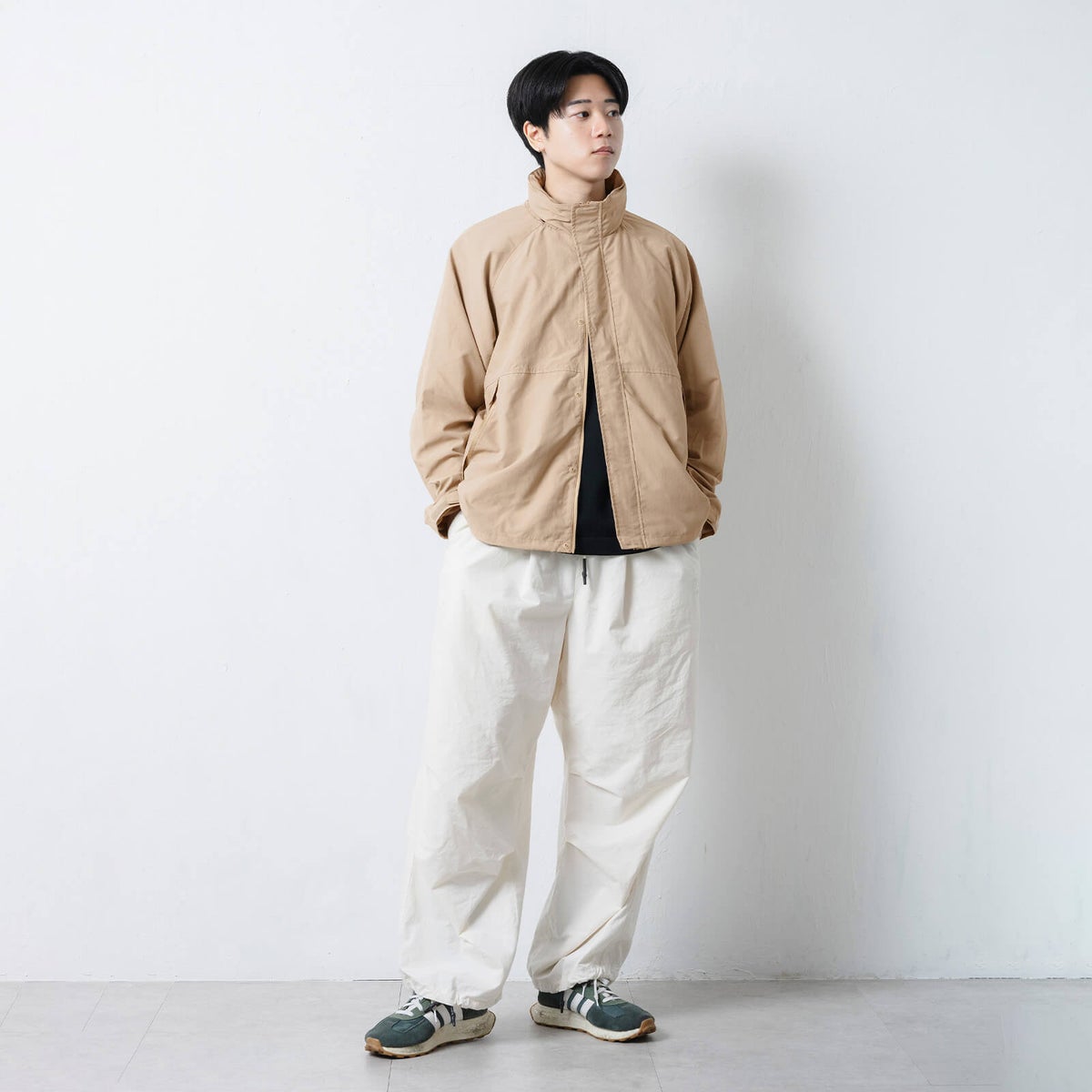 モデル：181cm ／ Lサイズ着用