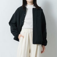 カラー：ブラック