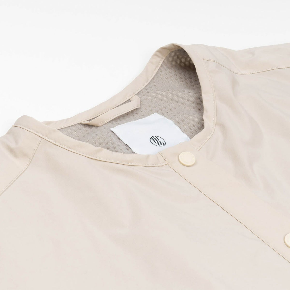 マットな質感のスナップボタン