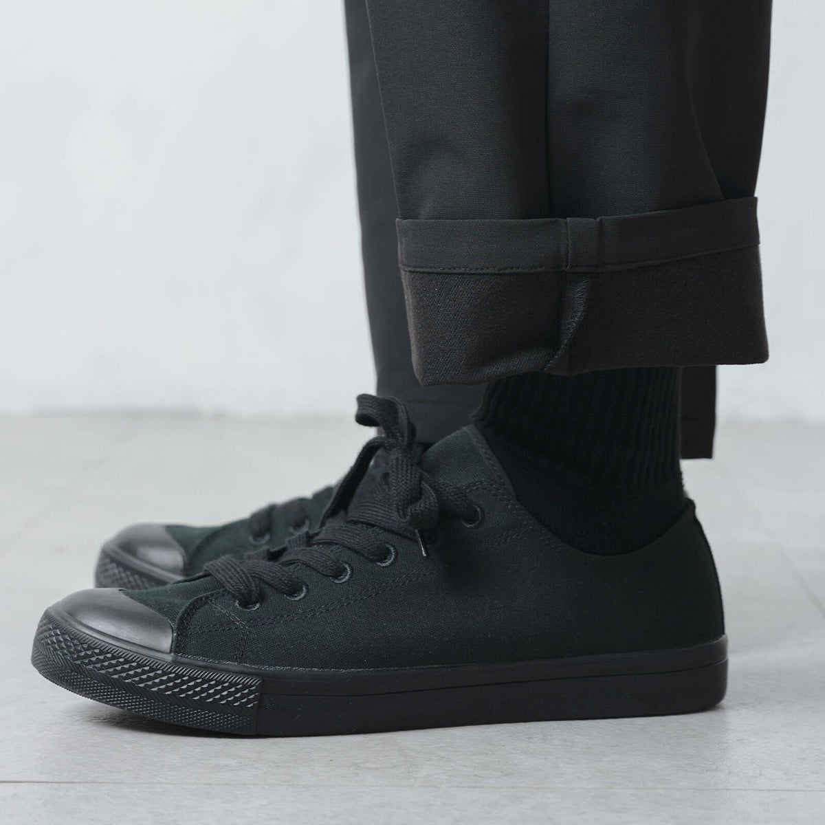 裏には滑らかな肌ざわりの起毛素材を使用