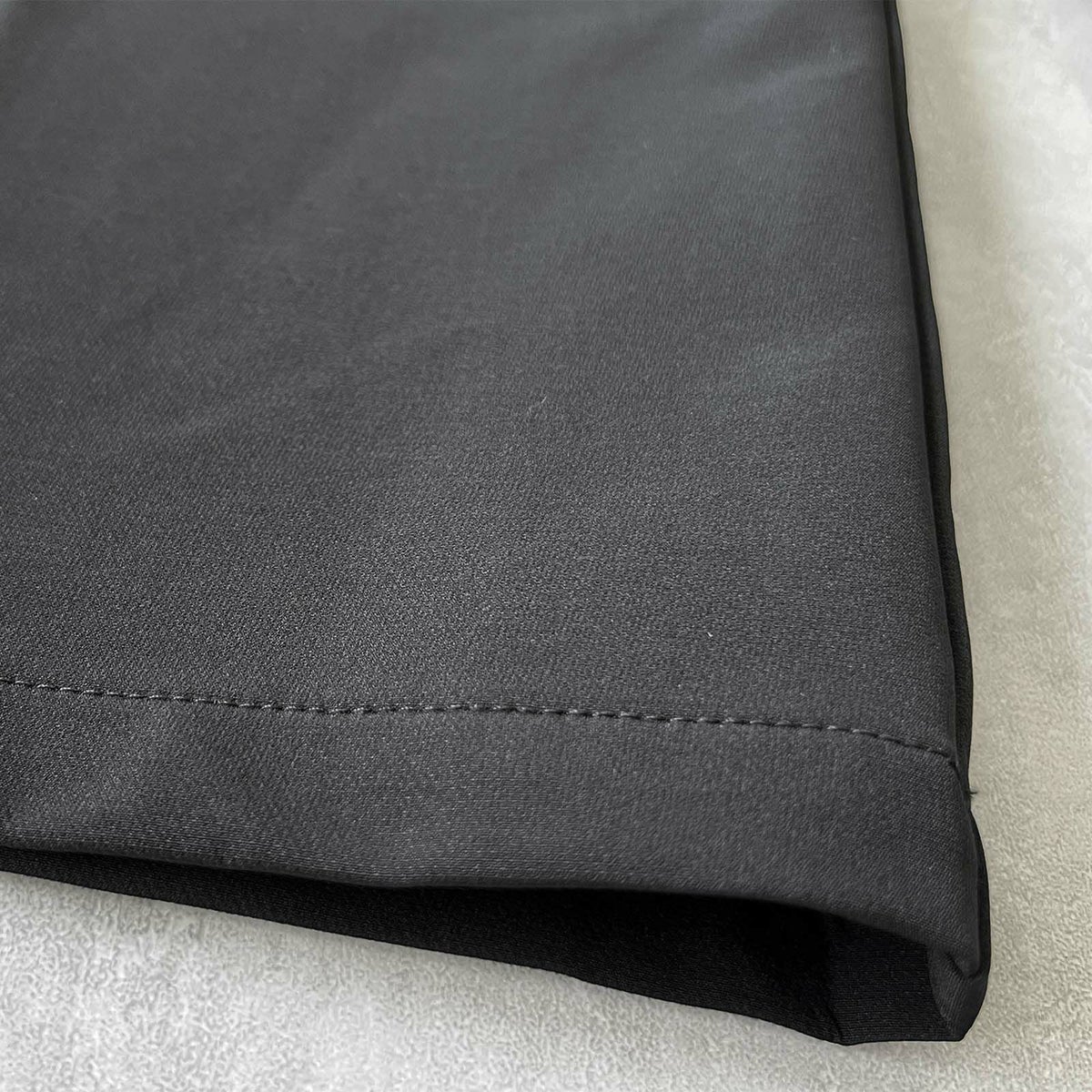 防風性に優れた表地