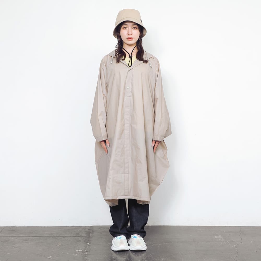 モデル：163cm／Mサイズ着用