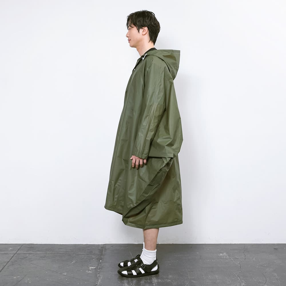 モデル：182cm／Lサイズ着用