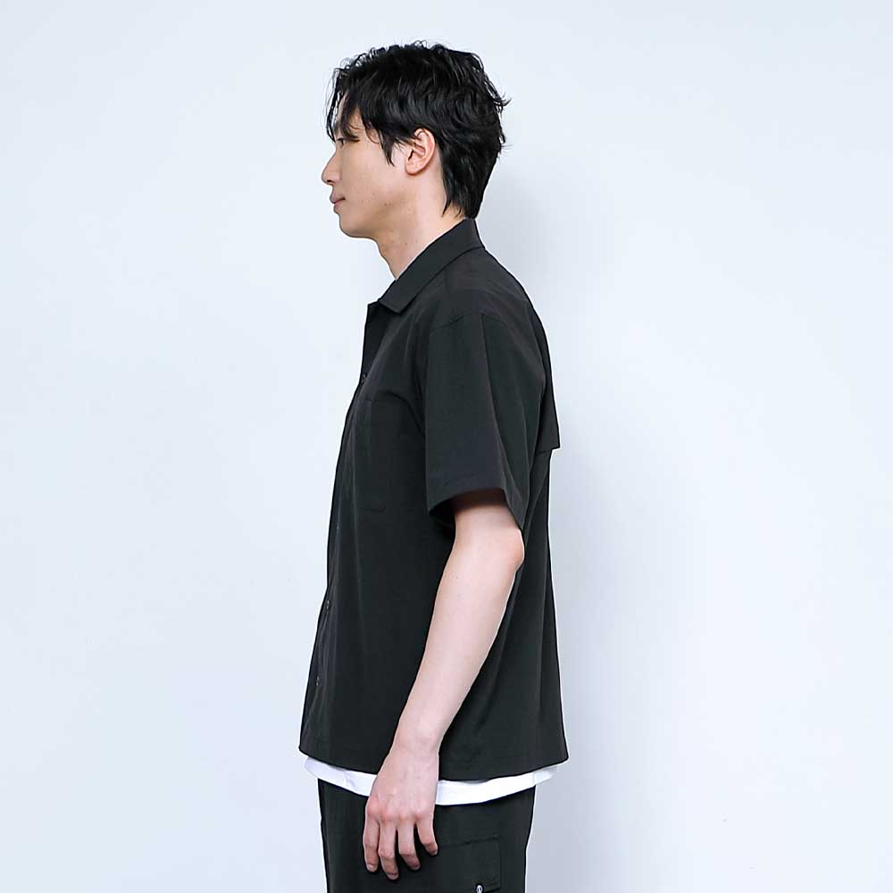 モデル：182cm／Lサイズ着用