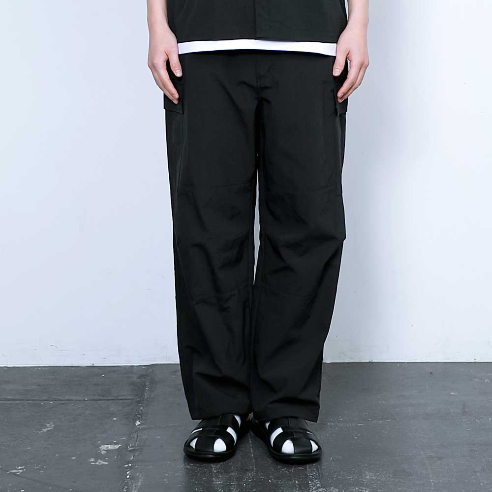 モデル：182cm／Lサイズ着用