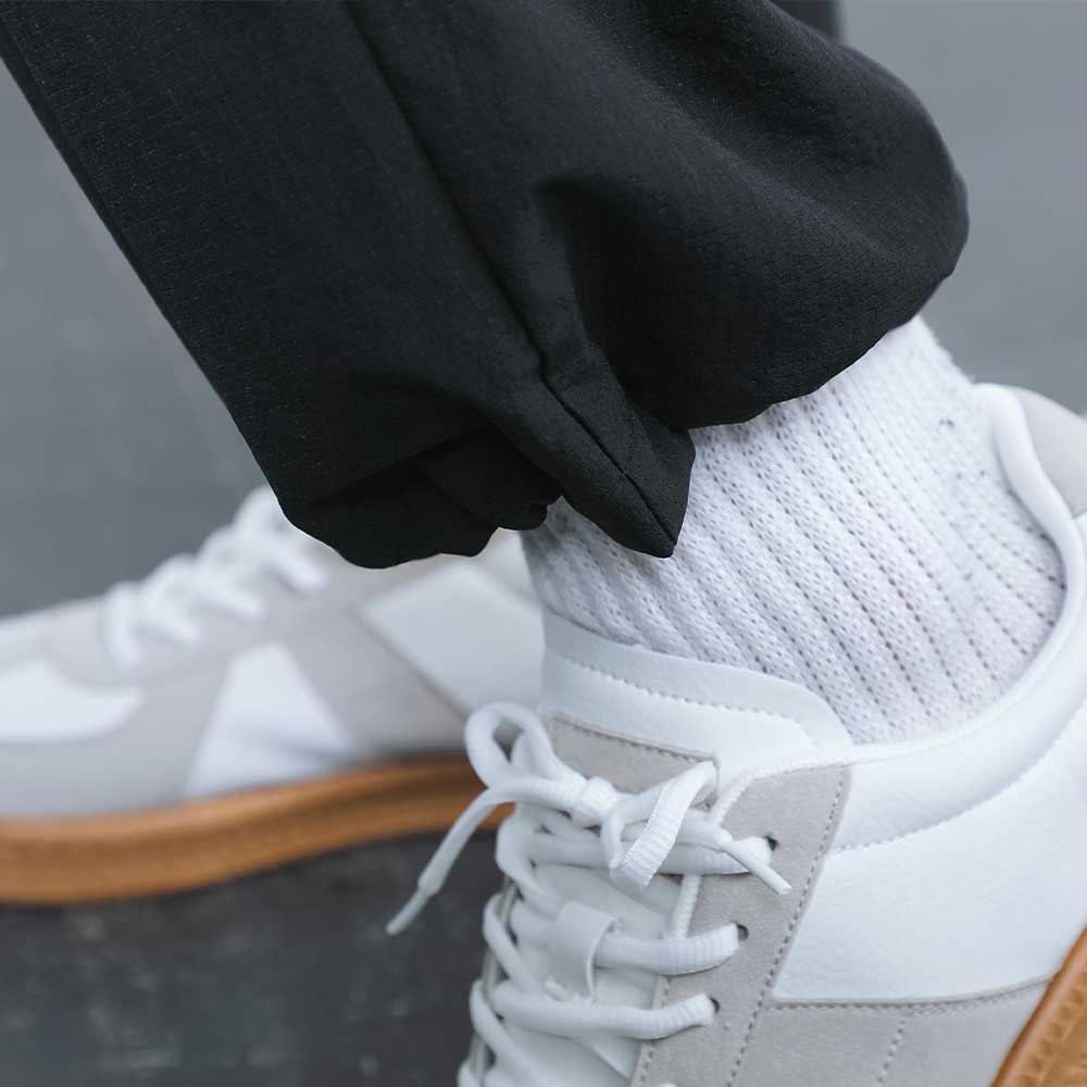 スタイルを変えられる裾ドローコード