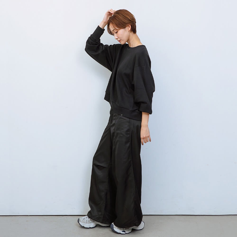 モデル身長：168cm／着用：Lサイズ