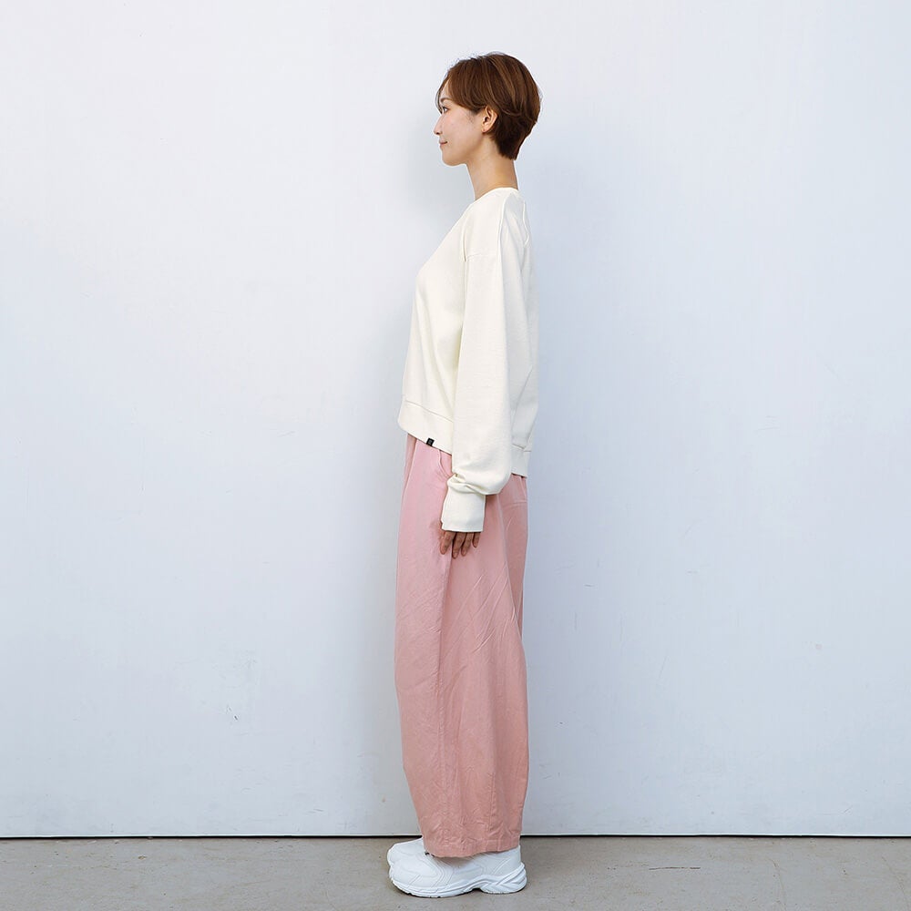 モデル身長：168cm／着用：Mサイズ