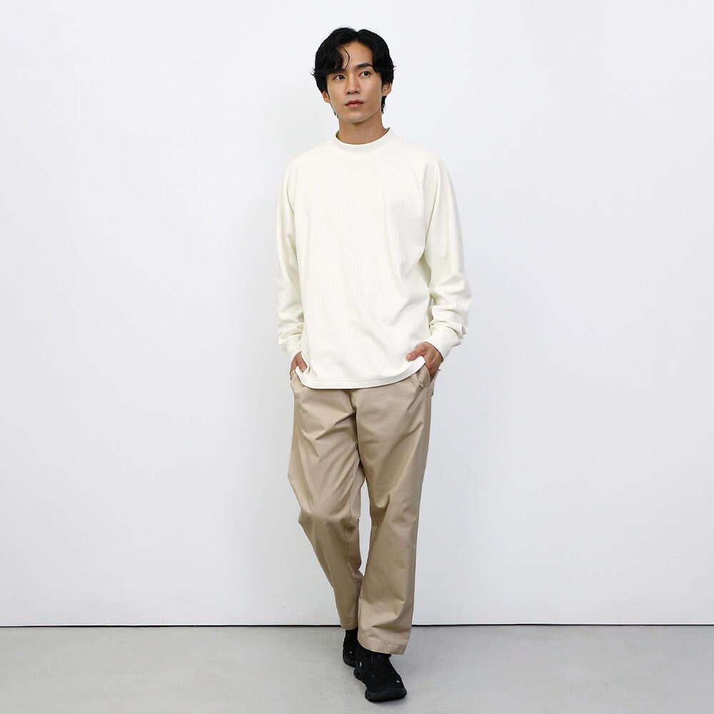 モデル身長：178cm／着用：Lサイズ