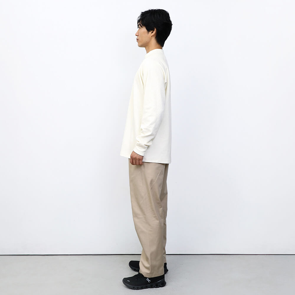 モデル身長：178cm／着用：Lサイズ